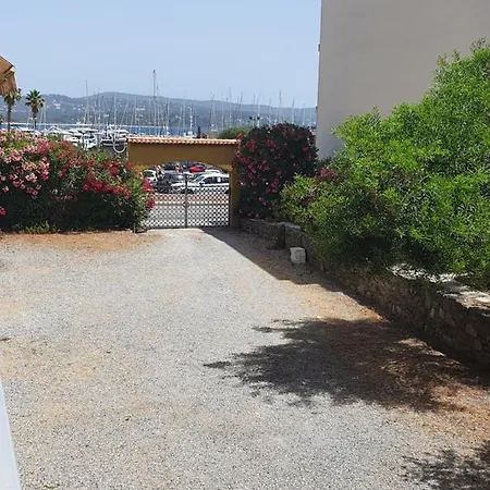 Sur * Cavalaire-sur-Mer