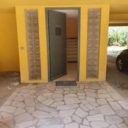 Sur Apartment